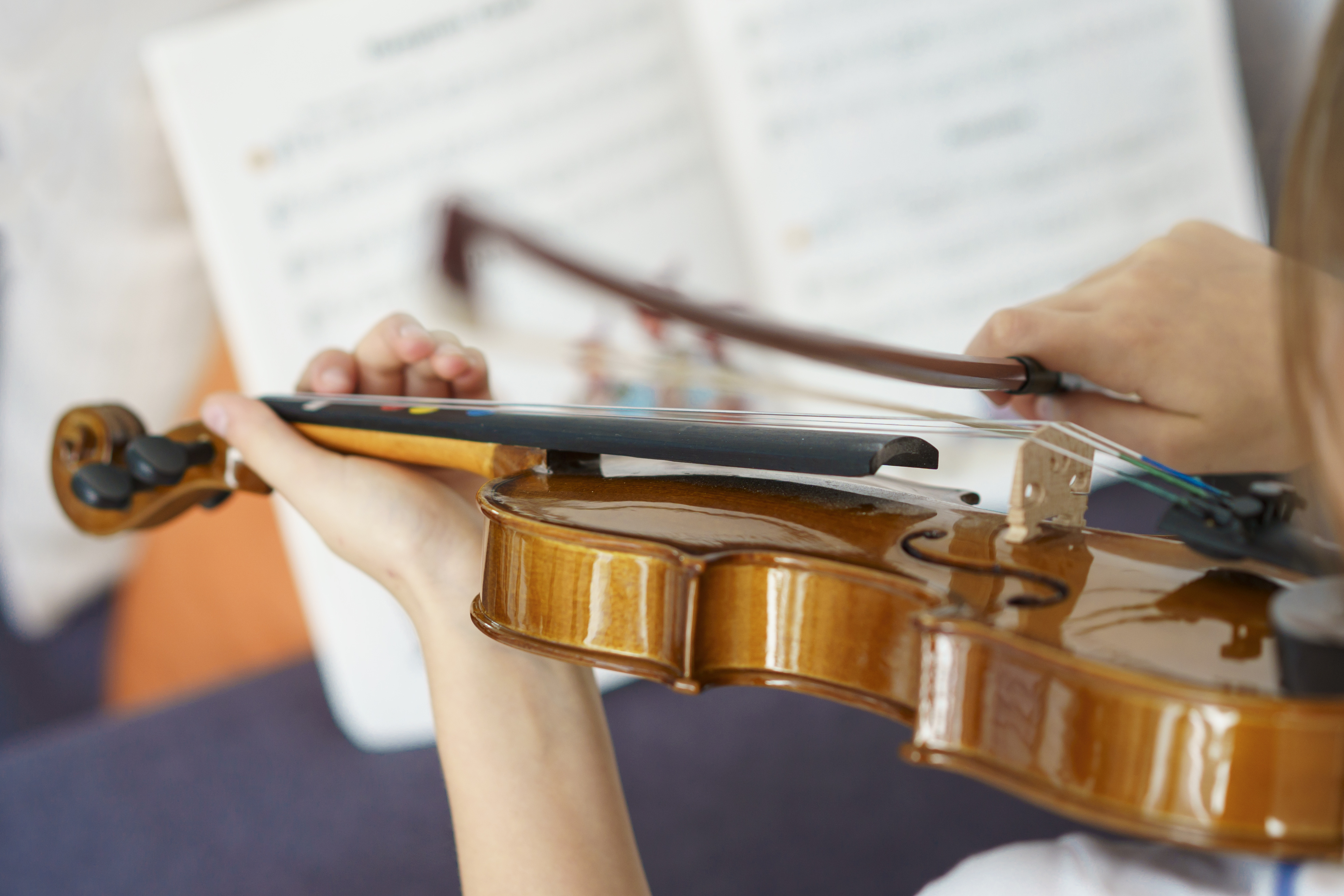 Upbeat Strings Studio – A violin studio where friends meet